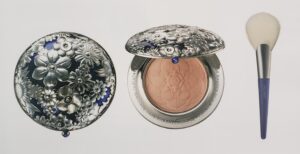 今年のデコルテマルセルワンダースコレクションのフェイスパウダーはこちら｜化粧品専門店柳屋